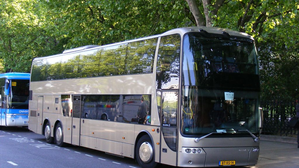 Foto: Bedevaart per bus naar Beltrum