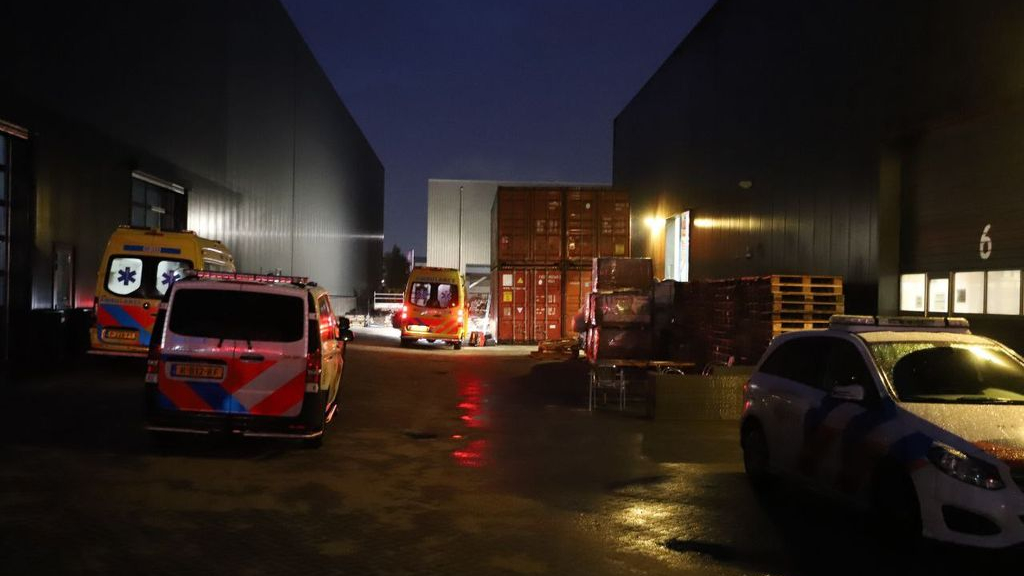Foto: Man raakt gewond bij bedrijfsongeval in Barneveld