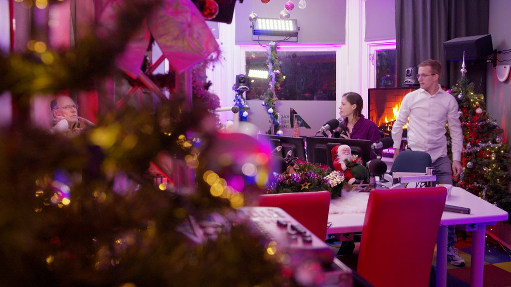 Foto: Radiomaker Ton helpt mensen met hun energierekening