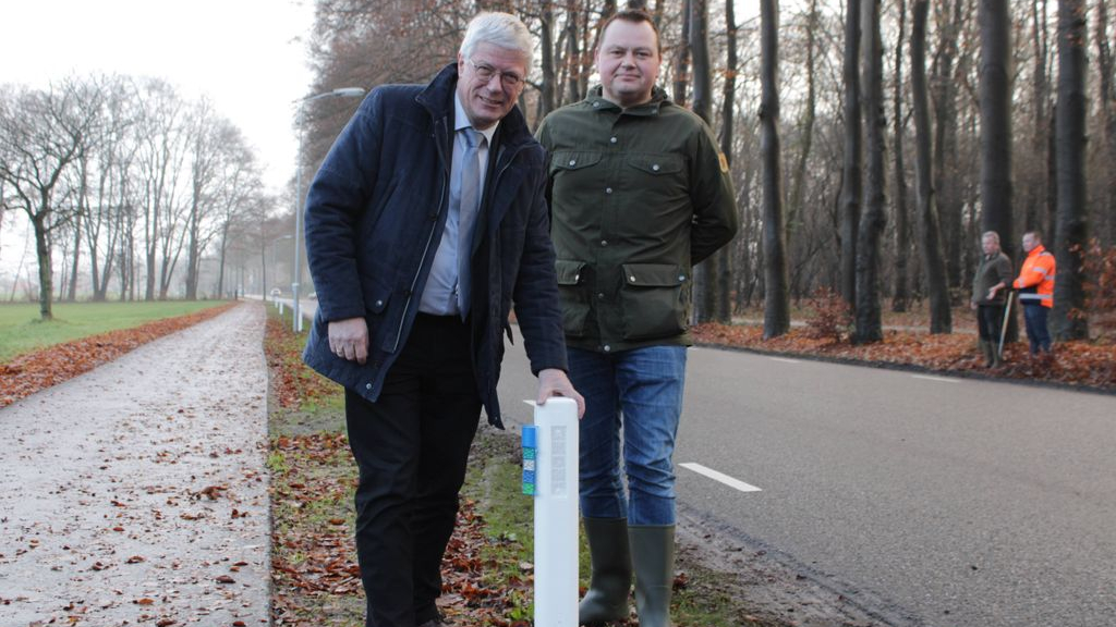 Foto: Gemeente Oldebroek plaatst wildspiegels bij Bovenheigraaf