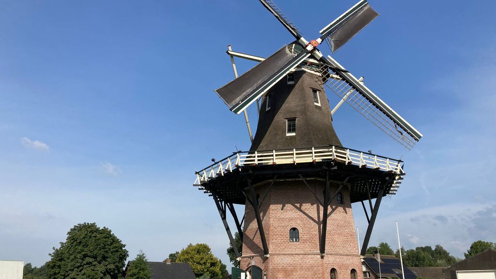 Foto: Kootwijkerbroek zuinig op nieuwe molen
