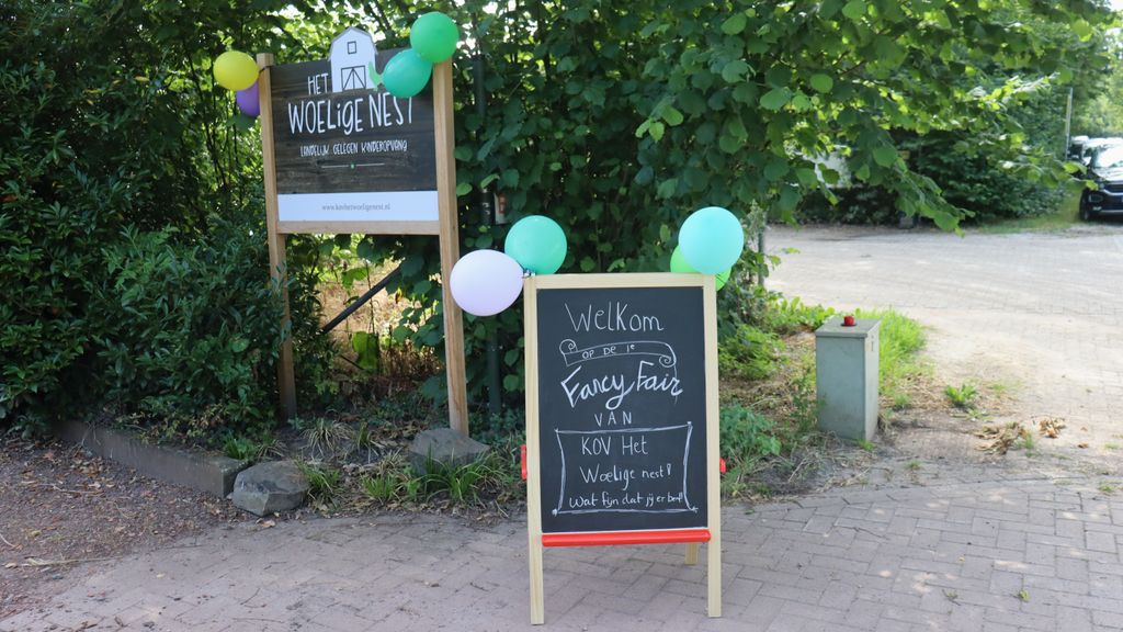 Foto: Gezellige Fancy Fair bij Het Woelige Nest in Hulshorst
