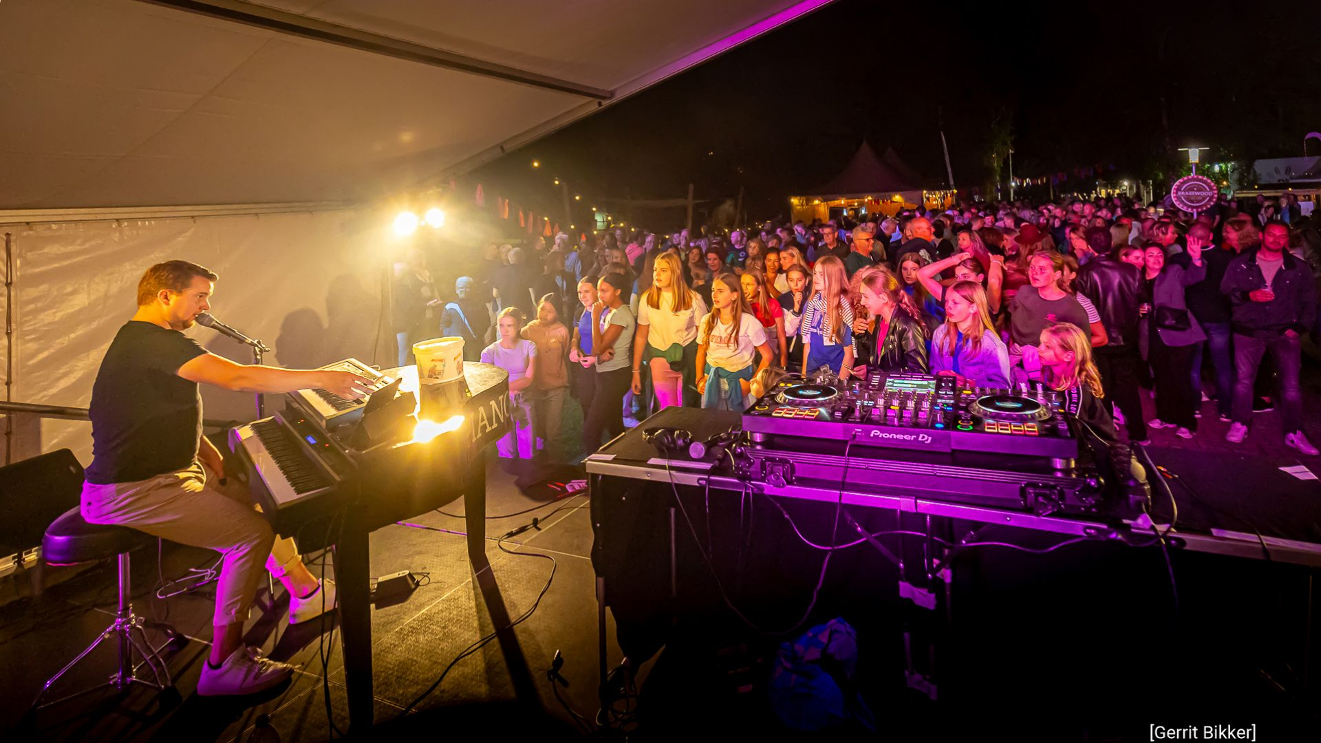 Foto: Brasswood Festival Nunspeet; gezellig en lekker