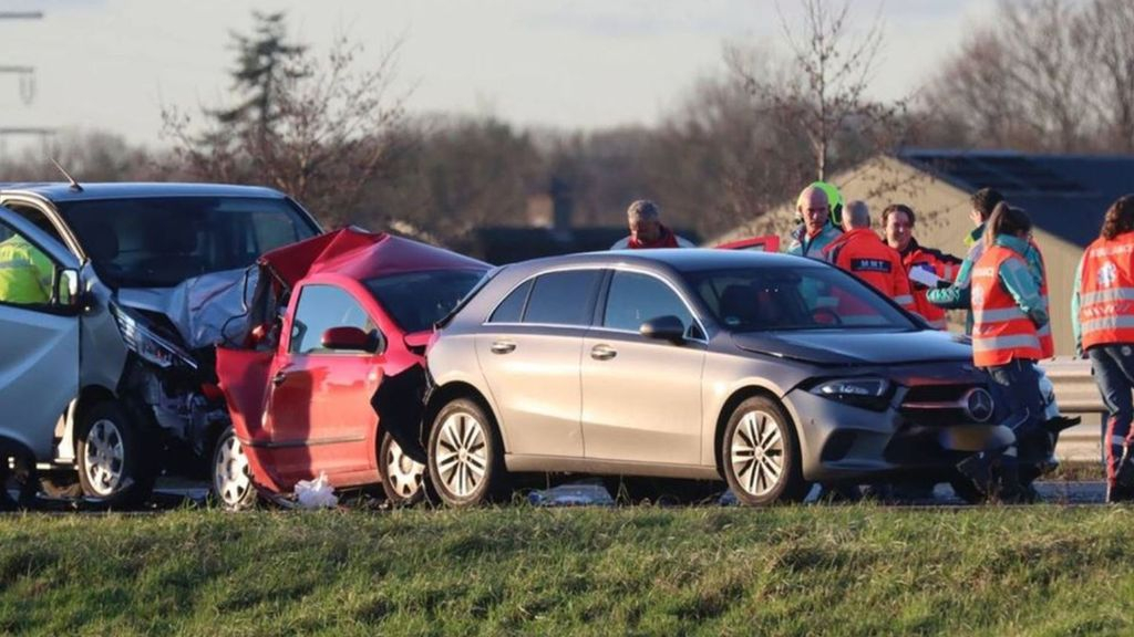 Foto: Bestuurder die betrokken was bij ongeluk A1 gebruikte mogelijk drugs