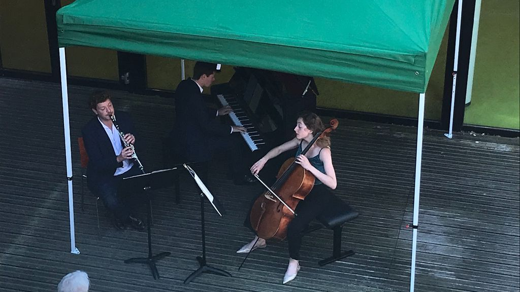 Foto: Uitverkochte muzikale Veluvine Fietstocht