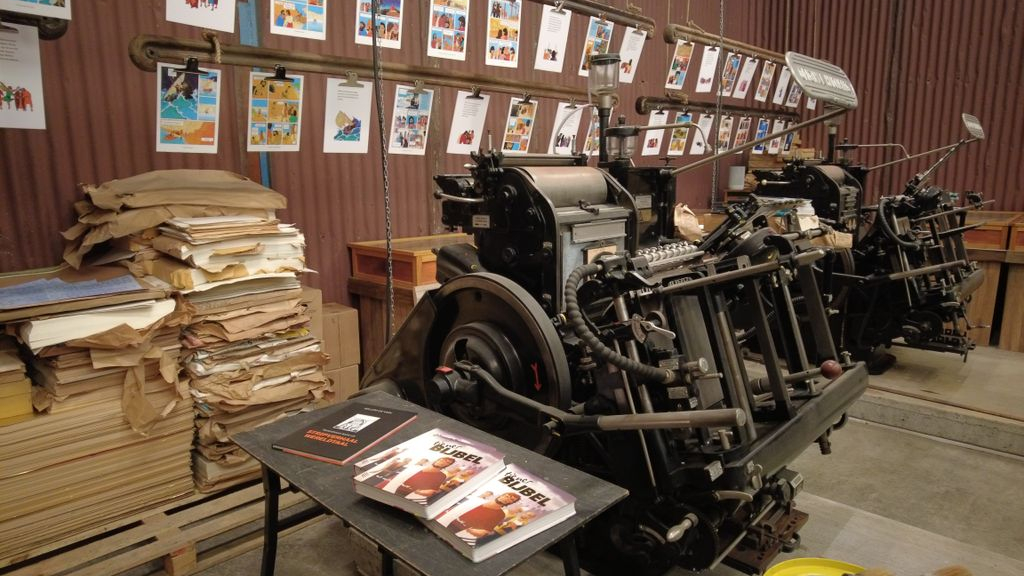Foto: Opening tentoonstelling over bijzonder stripboek bij Zandverhalen in Elburg