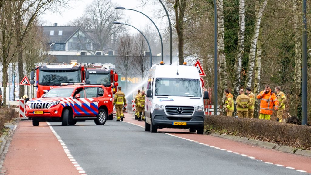 Foto: Panden ontruimd en treinverkeer plat door gaslek Nunspeet