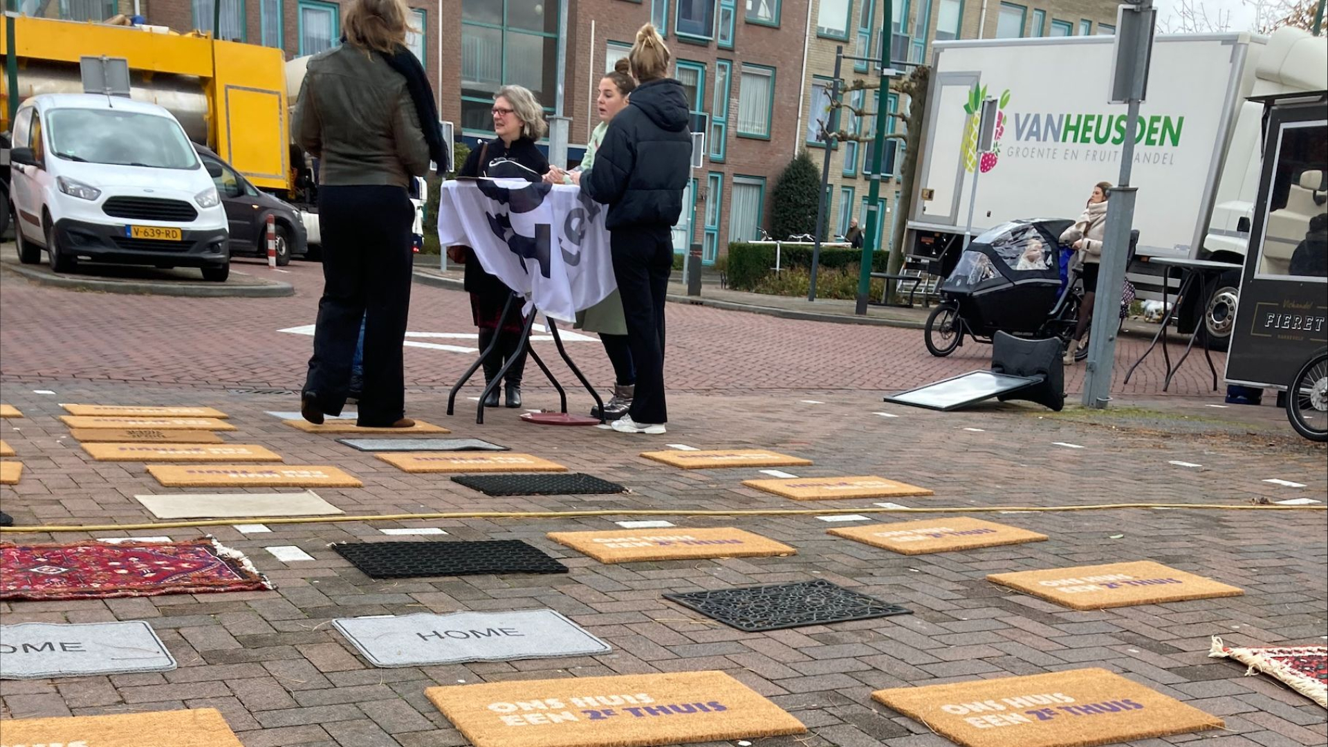 Foto: Gemeente Barneveld doet mee met ludieke deurmattenactie