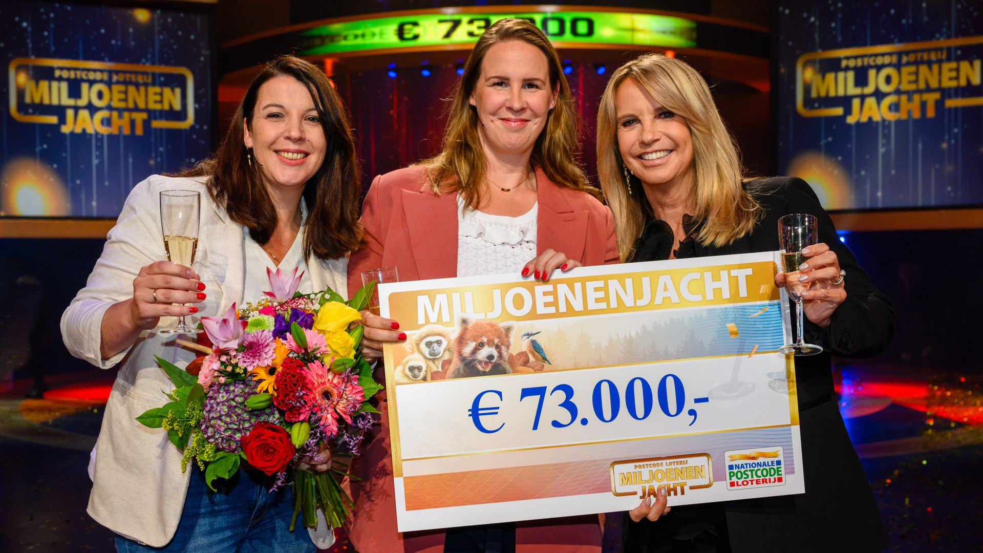 Foto: Fennita uit Nunspeet wint 73.000 euro bij tv-show Miljoenenjacht