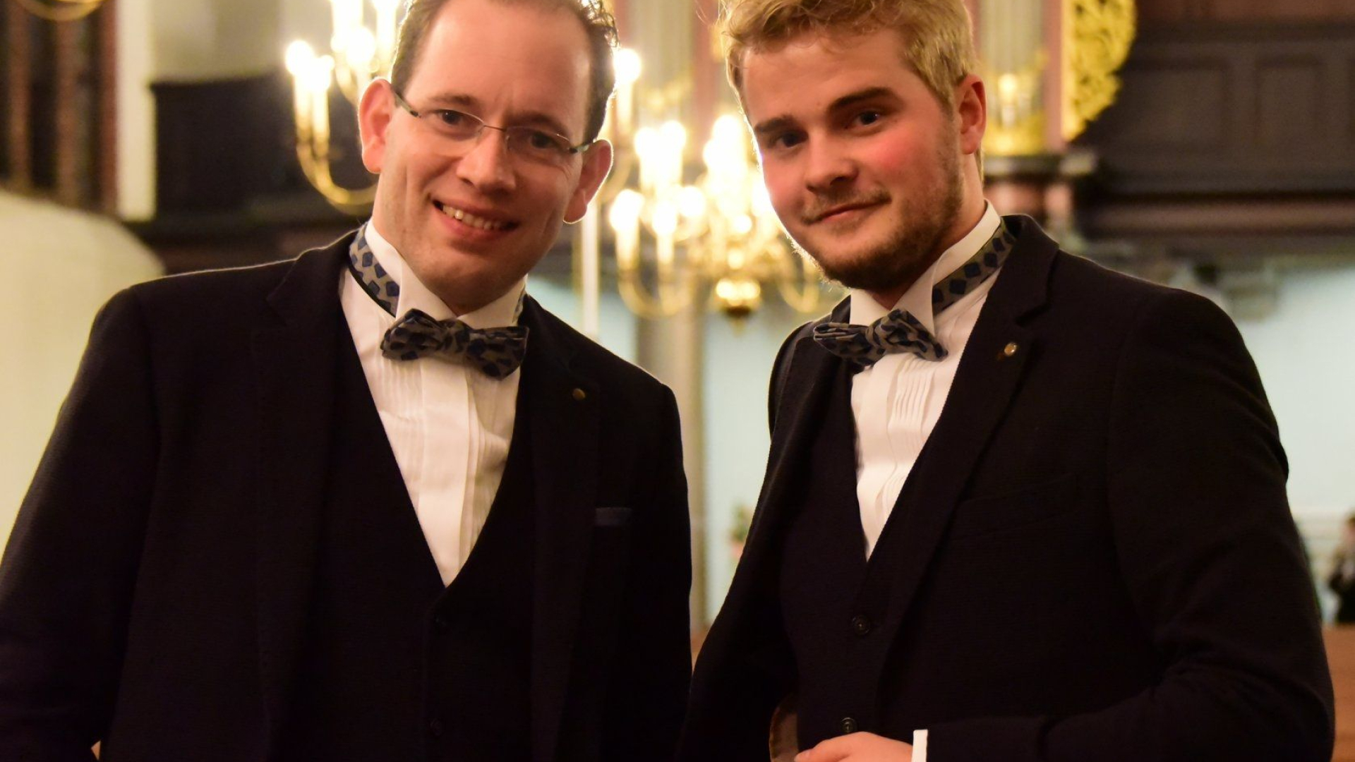 Foto: Vierhandig nieuwjaarsconcert Duo Virtuoso in Grote Kerk Nijkerk