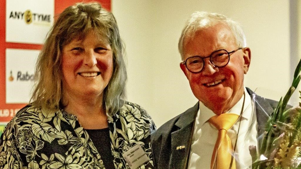 Foto: Stichting Taptoe Nunspeet benoemd 2 ereleden