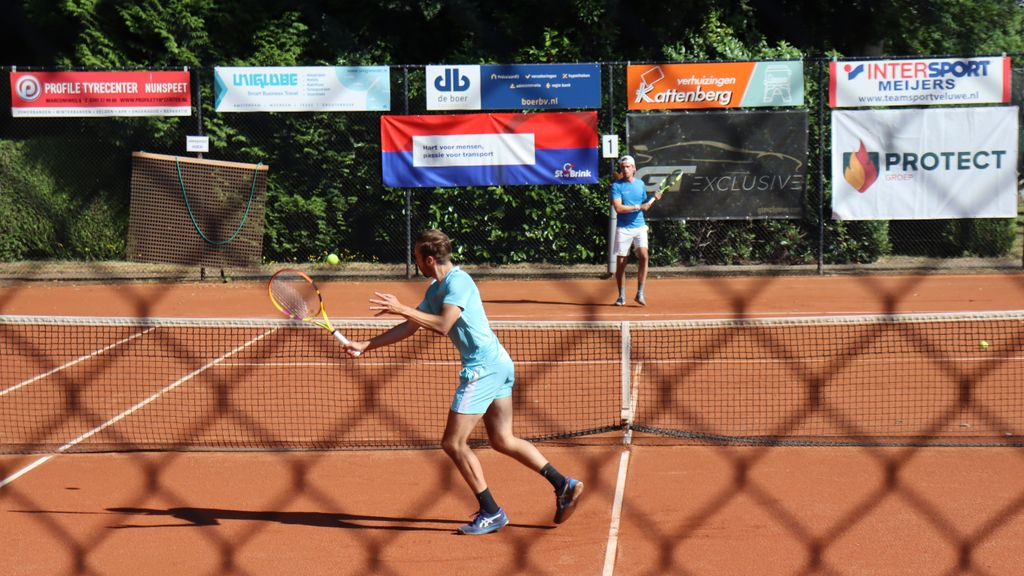 Foto: Feestelijke week bij tennisclub De Wiltsangh