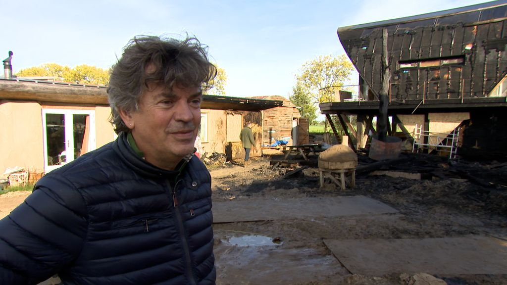 Foto: Heb je net je droomhuis, vliegt het in brand