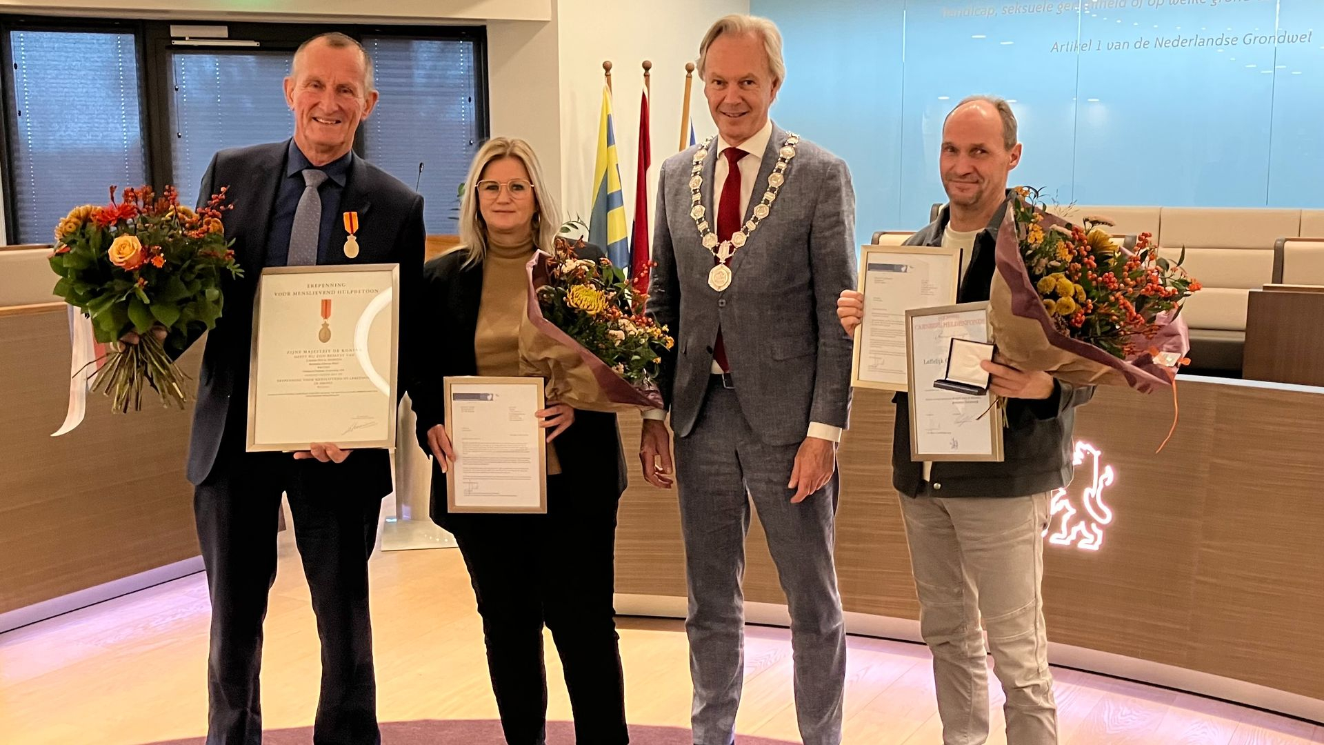 Foto: Onderscheidingen voor Harderwijkse helden