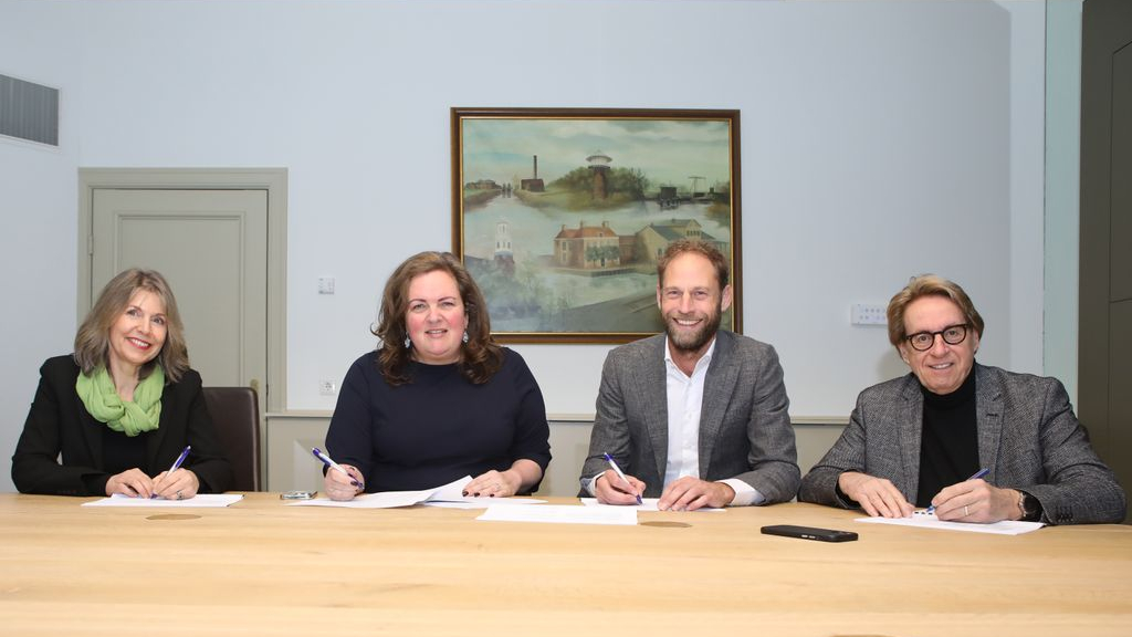 Foto: Woningcorporaties, huurdersorganisaties en gemeente maken prestatieafspraken voor 2023 en 2024