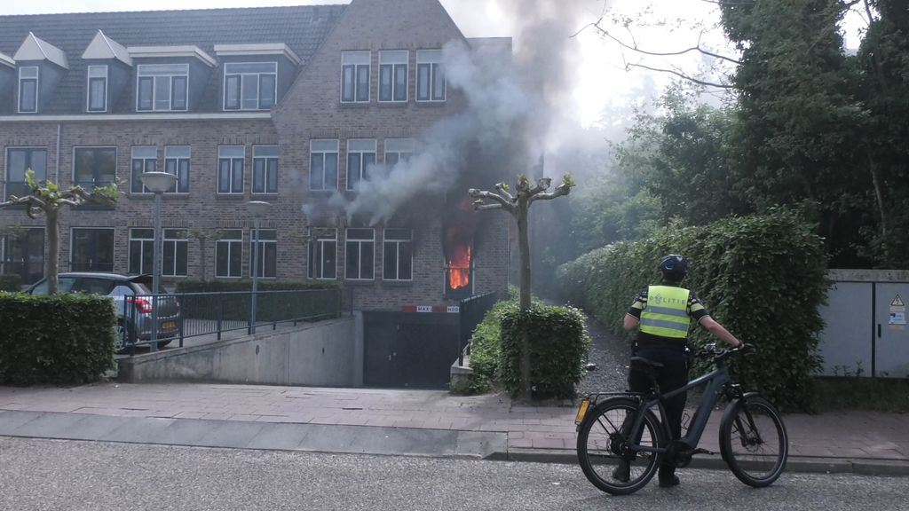 Foto: Dode bij brand in appartementencomplex in Ermelo