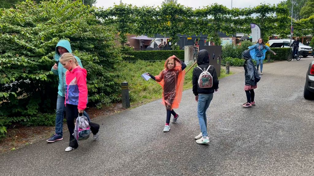 Foto: Kleine 150 deelnemers lopen de Avond4daagse in Hulshorst