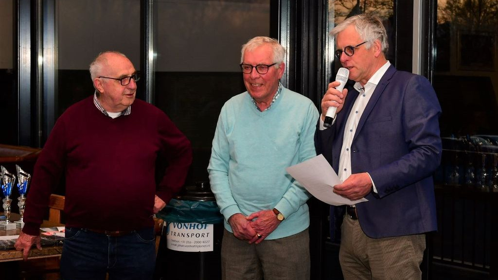 Foto: 46 Jubilarissen Veensche Boys gehuldigd