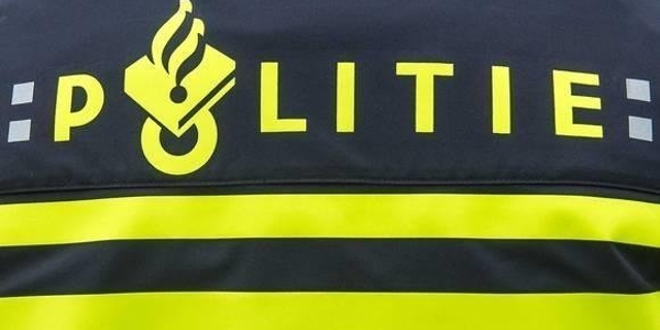 Foto: 17-jarige scooterrijder gezocht na aanrijding in ‘t Loo