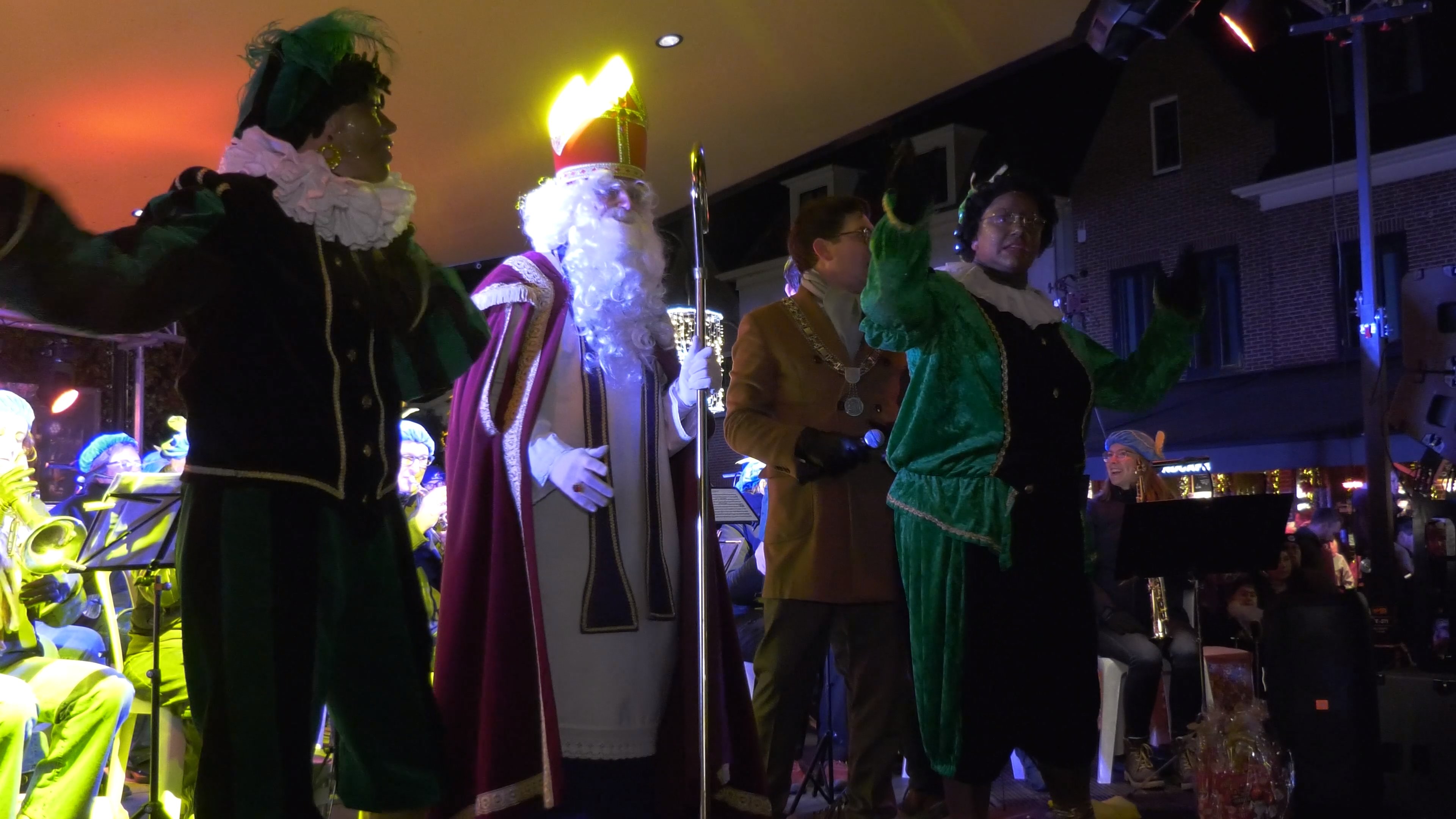 Foto: Sinterklaas toch aangekomen in Heerde (filmpje)