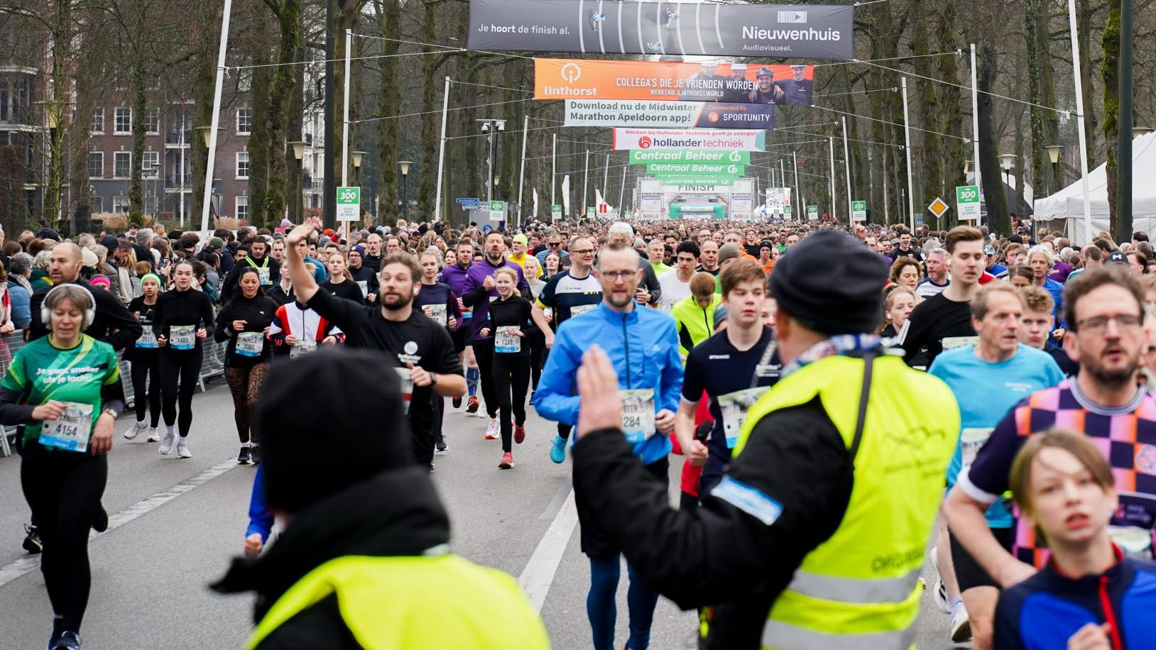 Foto: Midwinter Marathon weekend Apeldoorn: 19.000 hardlopers