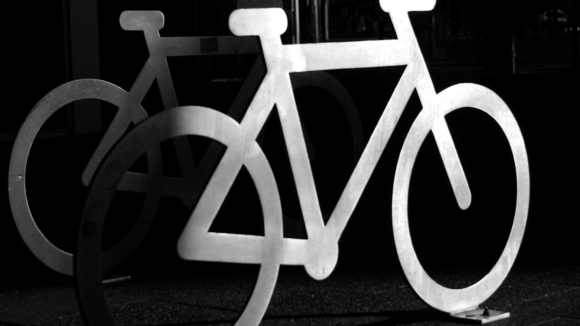 Foto: Ze gaan weer naar school: Check je fietsverlichting
