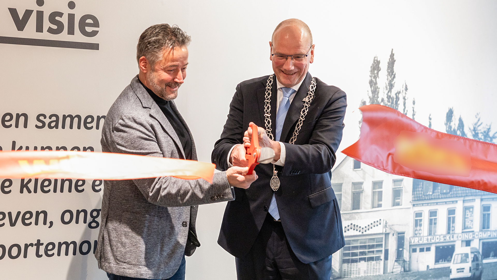 Foto: Wibra opent groot distributiecentrum in Apeldoorn