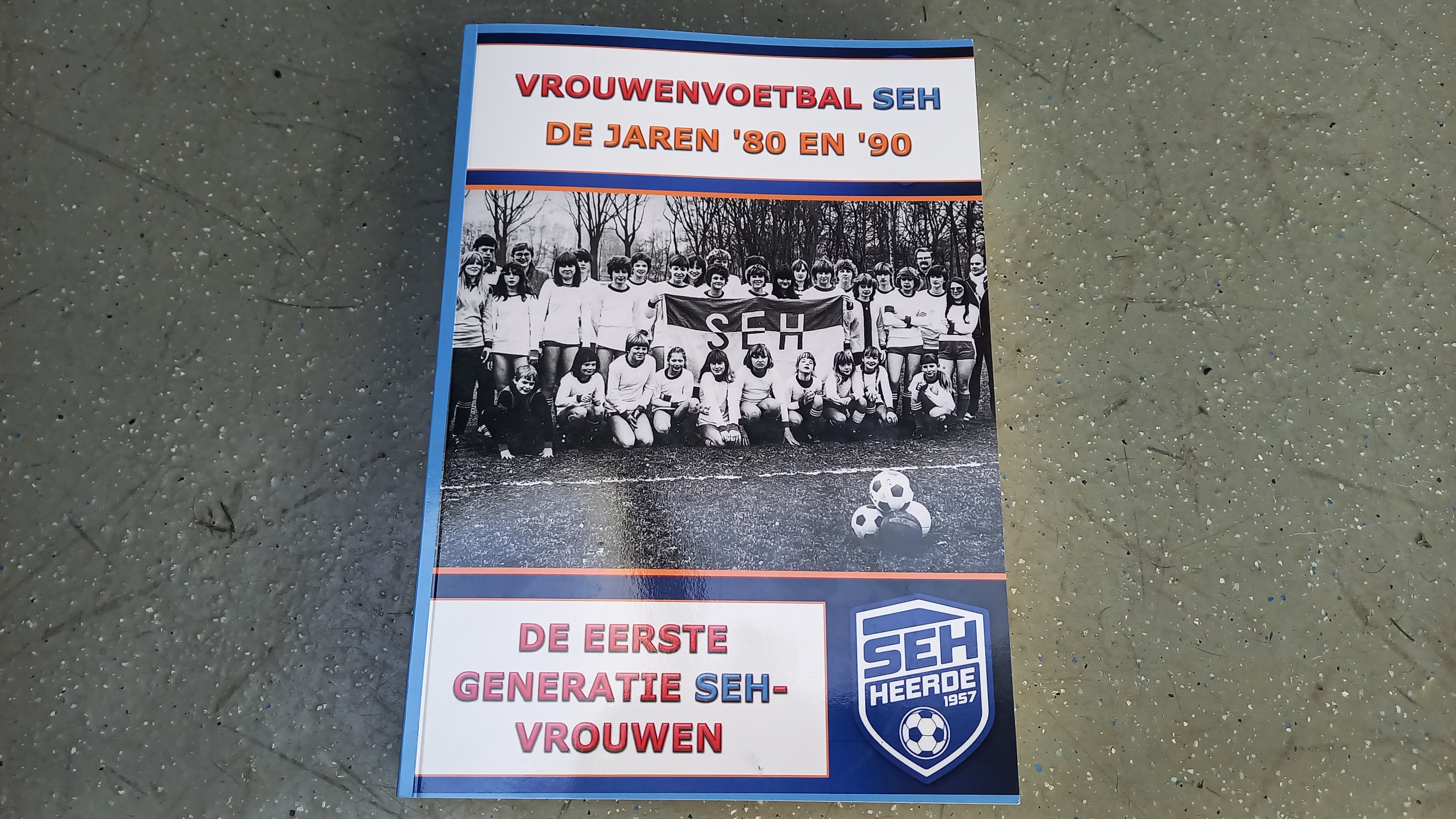 Foto: Nieuw boek over de eerste generatie SEH-vrouwen 