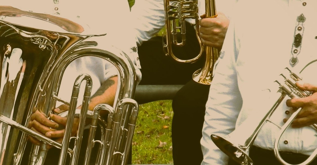 Foto: Muzikant Gerrit Lentink bij Mo'j is Luusteren