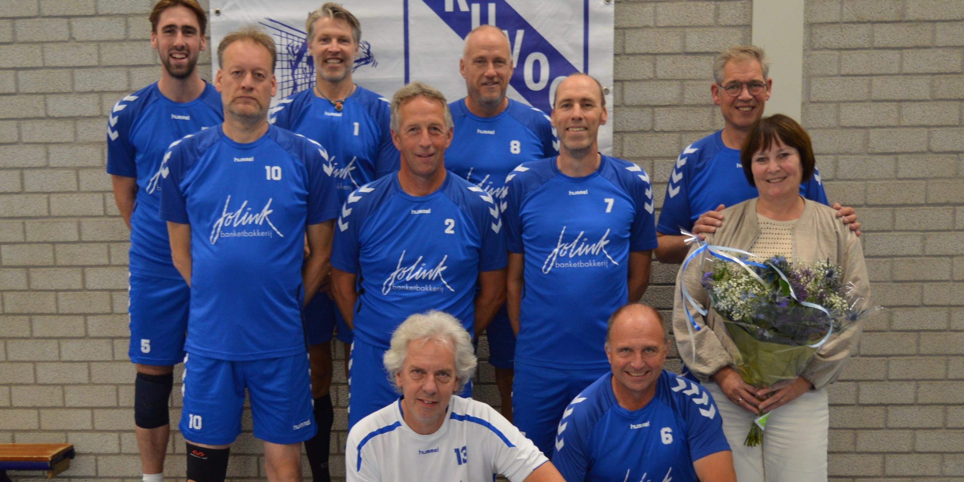 Foto: Sponsoren voor twee teams Bruvoc
