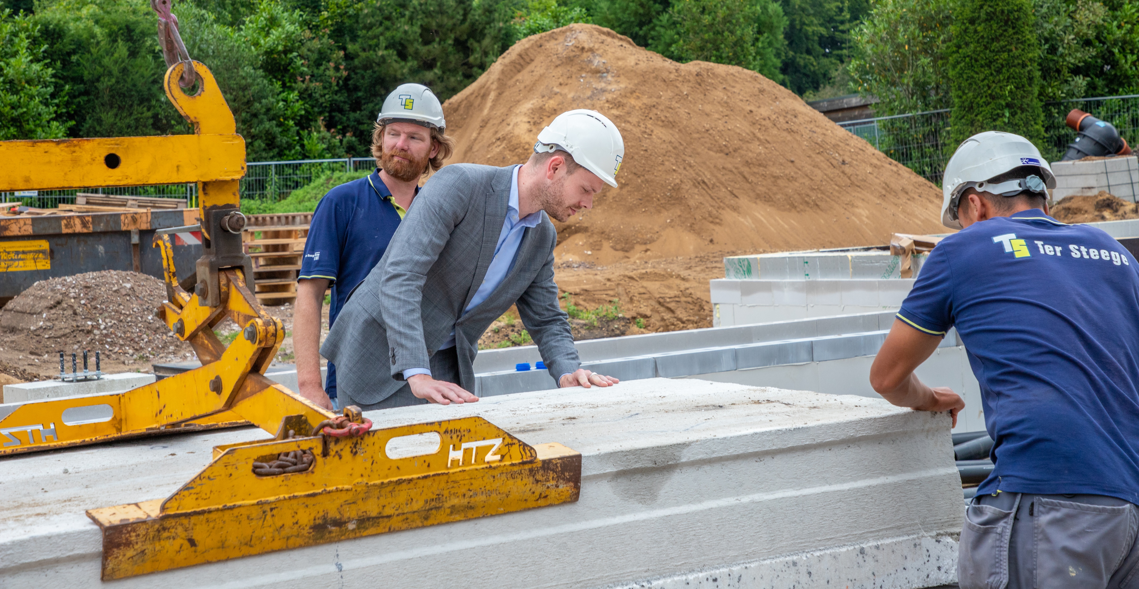 Foto: Start bouw van 24 nieuwe appartementen in Epe