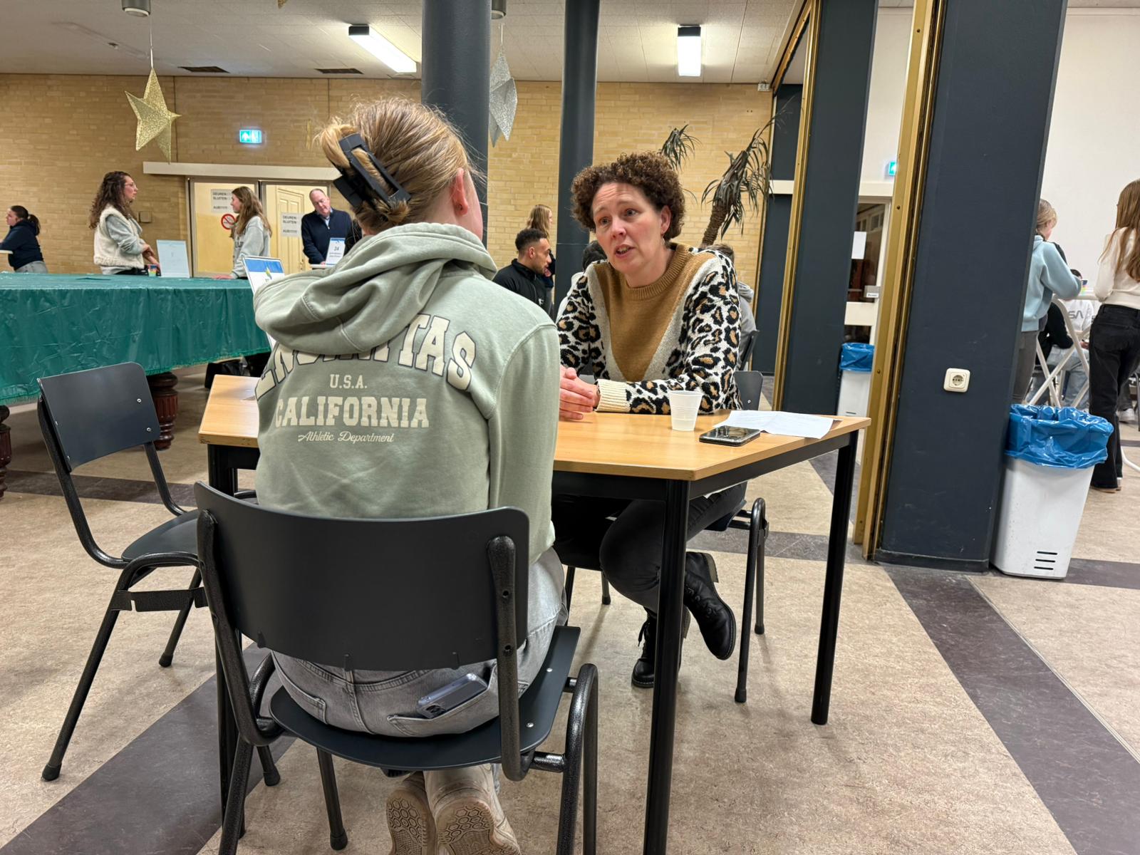 Foto: Beroepenspeeddate RSG N.O.-Veluwe helpt leerlingen bij loopbaanoriëntatie en talentontwikkeling