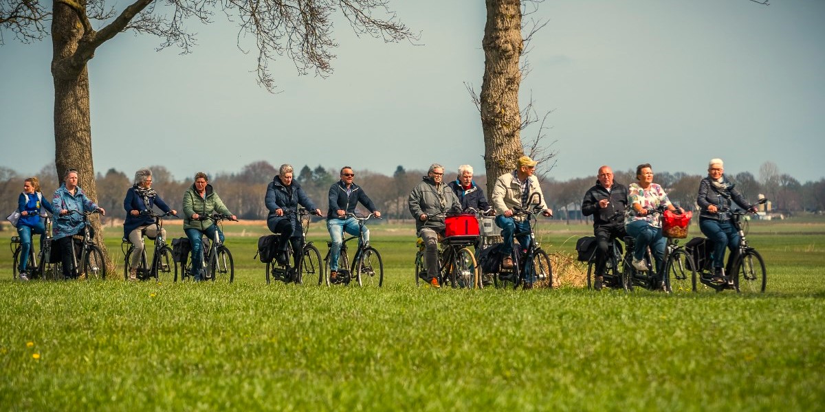 Foto: Nieuwe recreatieve fietsgroep in Voorst