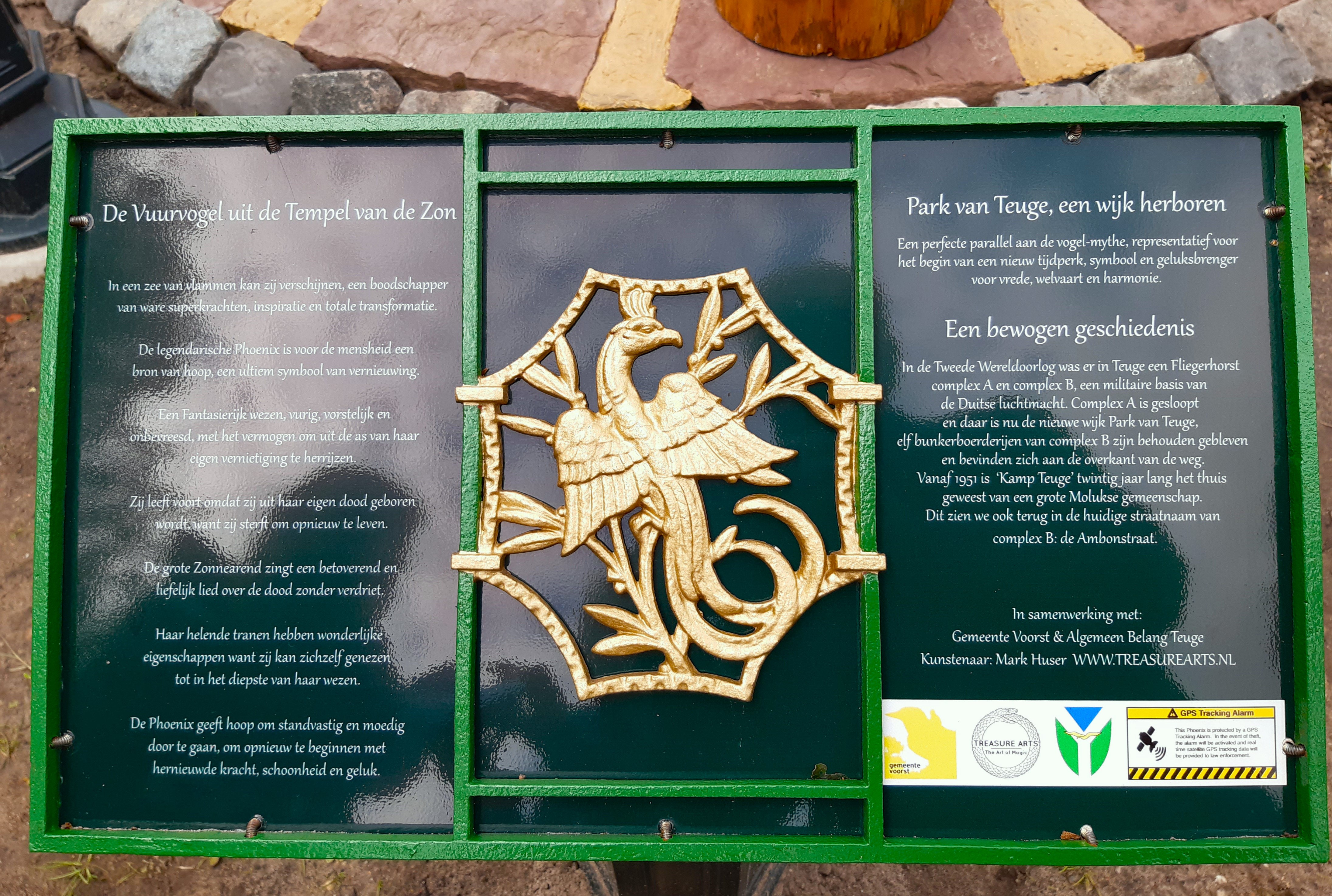 Foto: Phoenix onthult in Park van Teuge