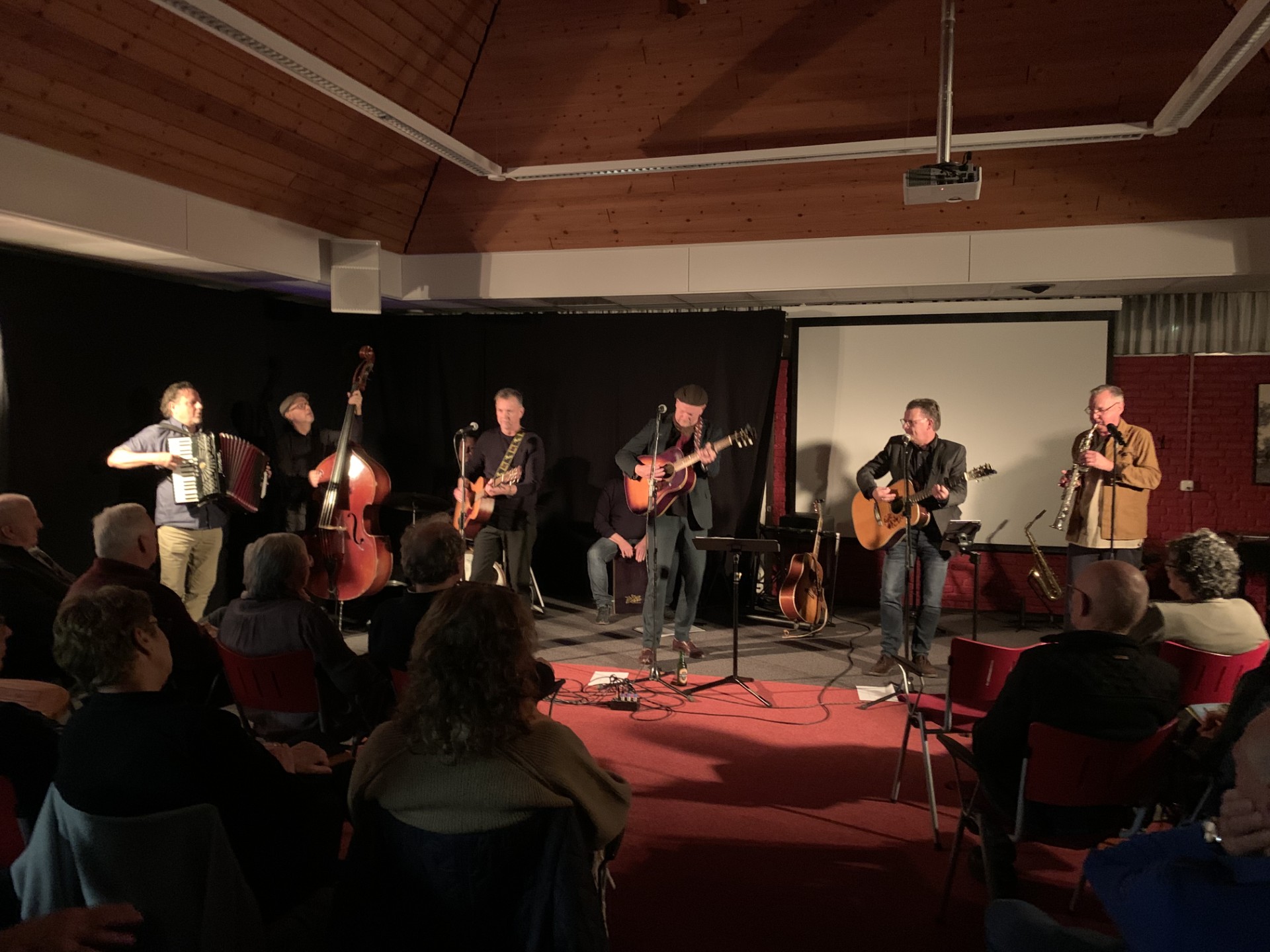 Foto: Succesvolle Avond Vol Streektaal in Oldebroek