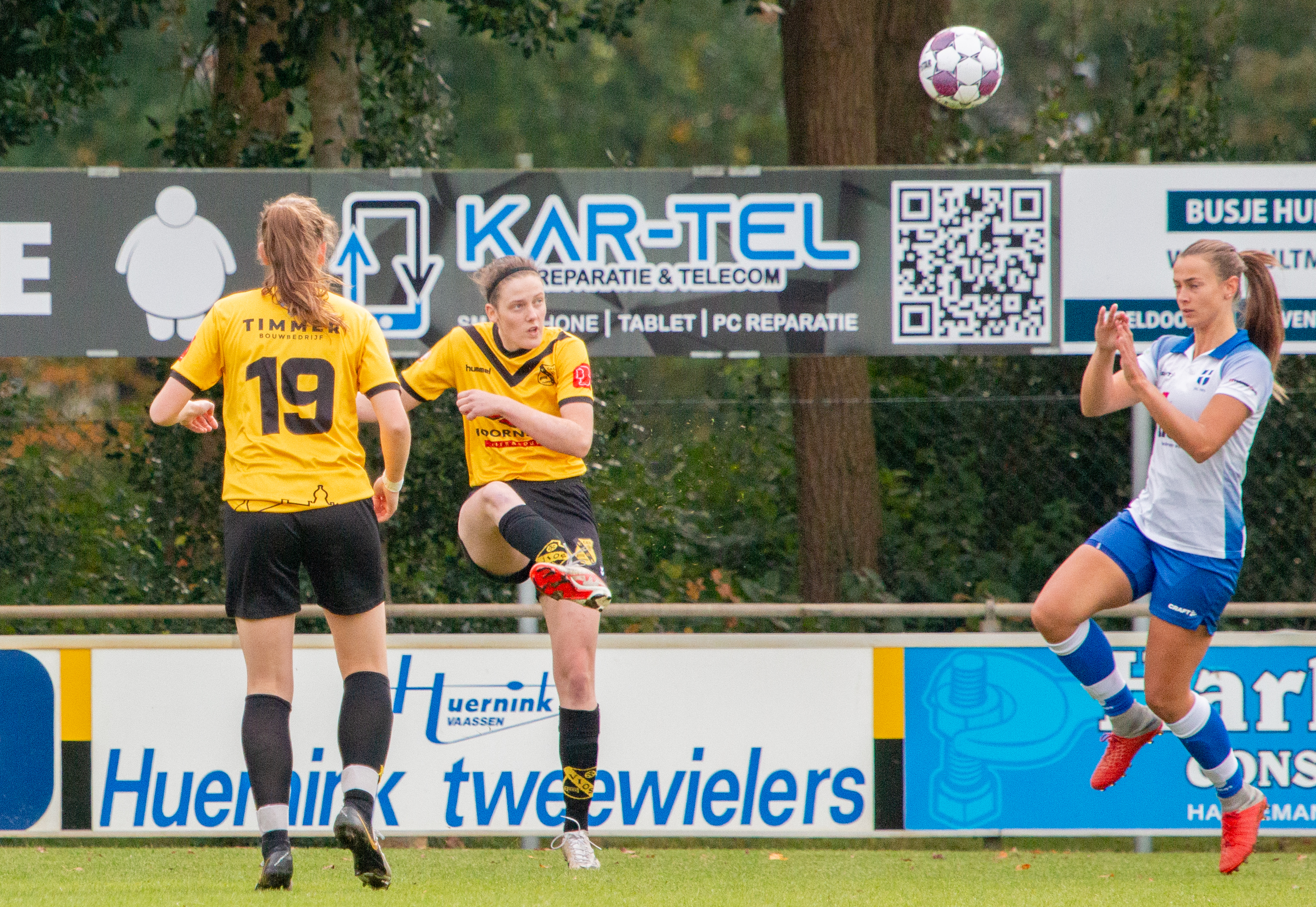 Foto: Puntverlies in Zwolle: spannende strijd tegen ZAC