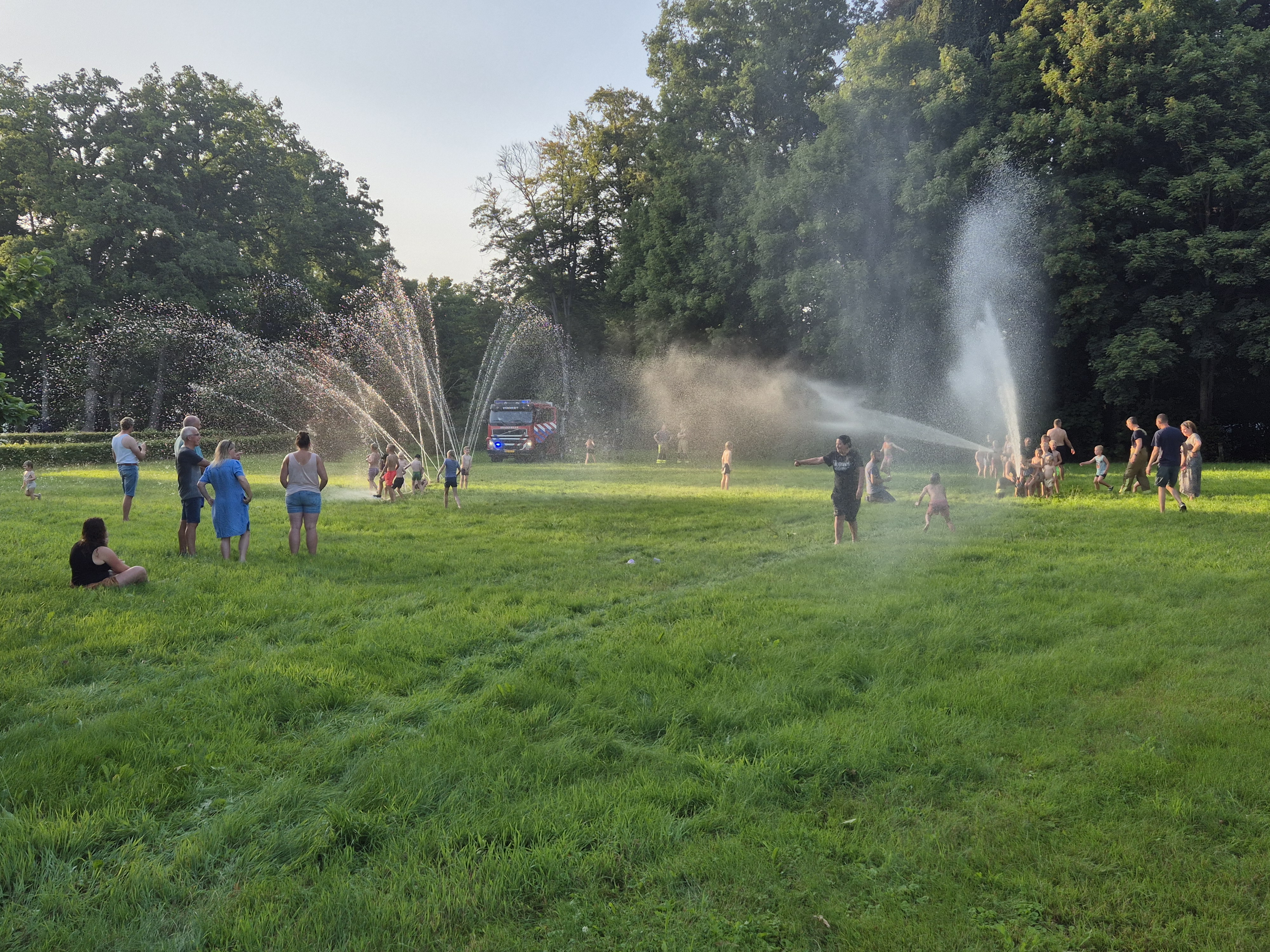 Foto: Brandweer Voorst werkt aan haar opvolgers