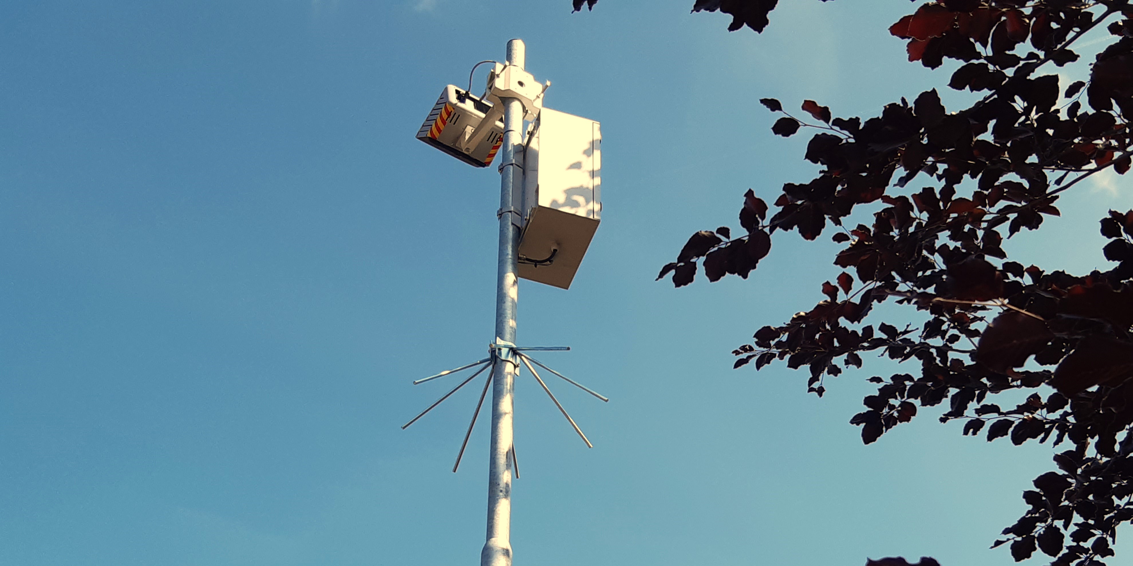 Foto: Flitscamera’s bij overwegen in Twello