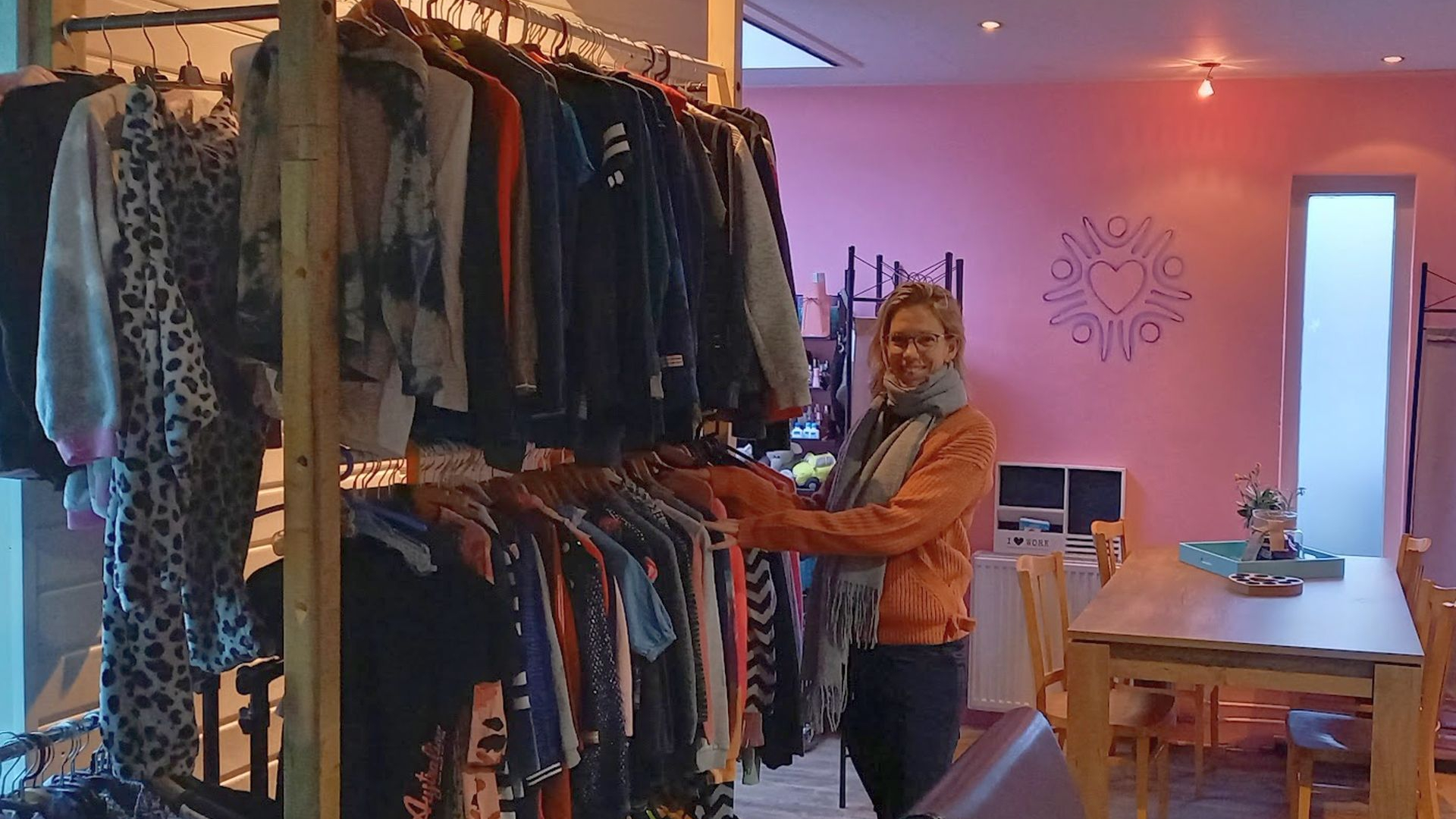 Foto: “We moeten gewoon elkaars hand pakken en een warm Wapenveld worden”