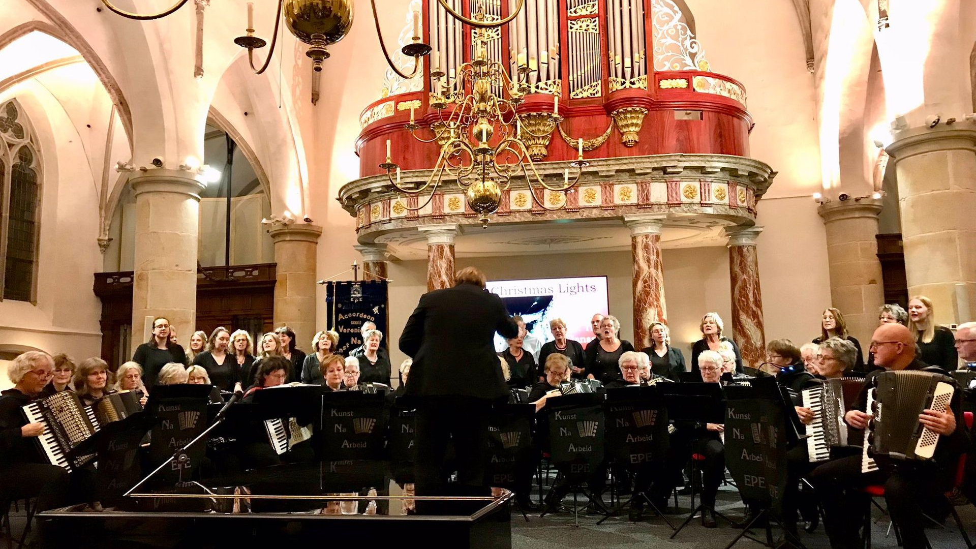 Foto: Geslaagd concert Kunst Na Arbeid m.m.v. Song And Relation