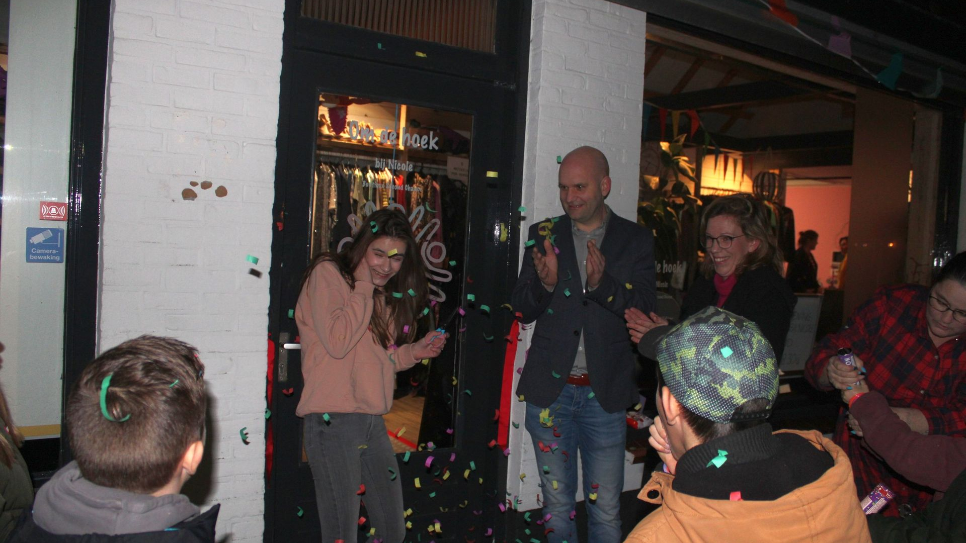 Opening 'Om de hoek bij Nicole' voelt als warm bad
