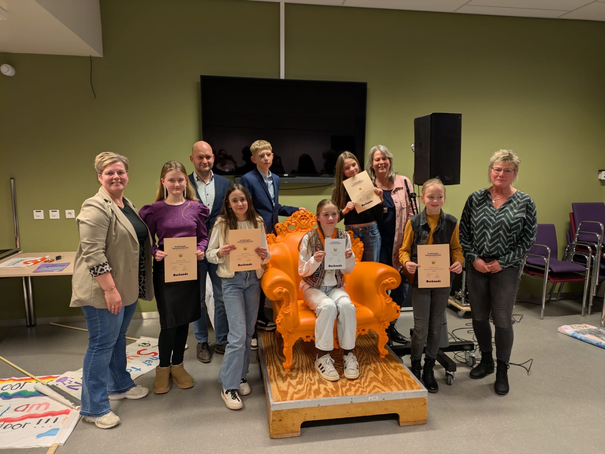 Foto: Sanne Dekker voorleeskampioen gemeente Heerde!