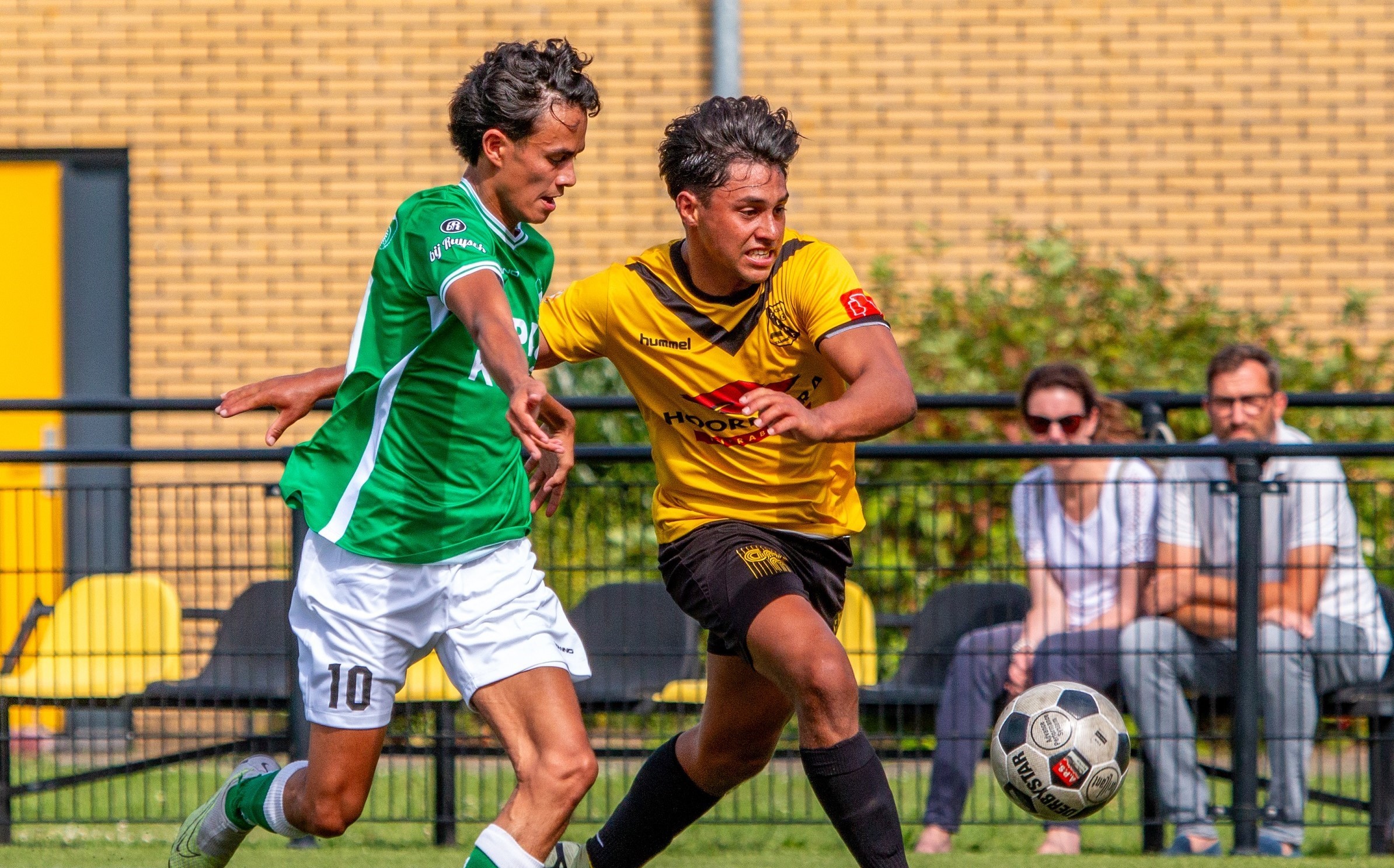 Foto: CSV VIOS Vaassen begint seizoen met winst in oefenwedstrijd