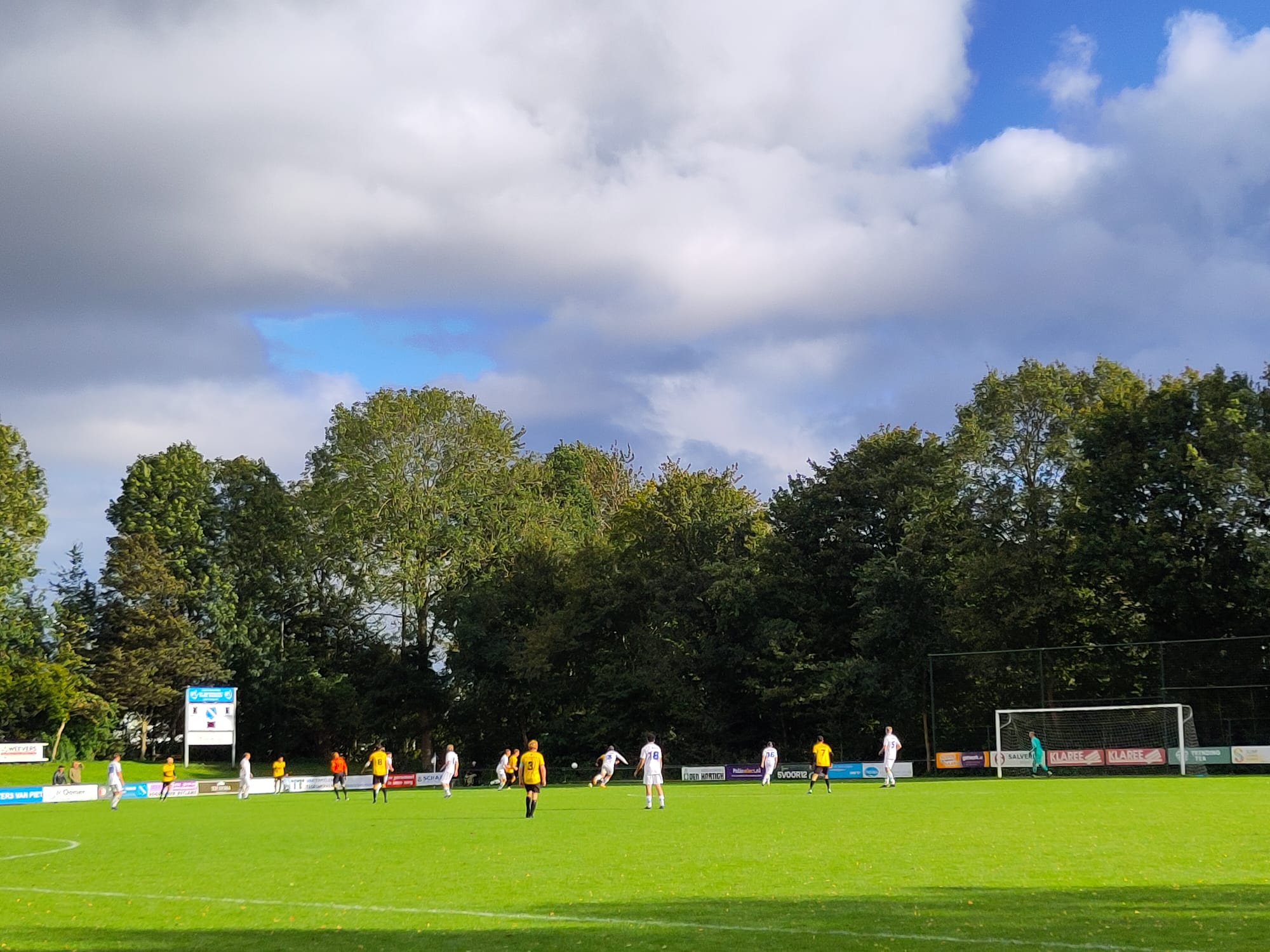 Foto: Ondanks sloddervosserij vertrekt VIOS met drie punten uit de Flevopolder