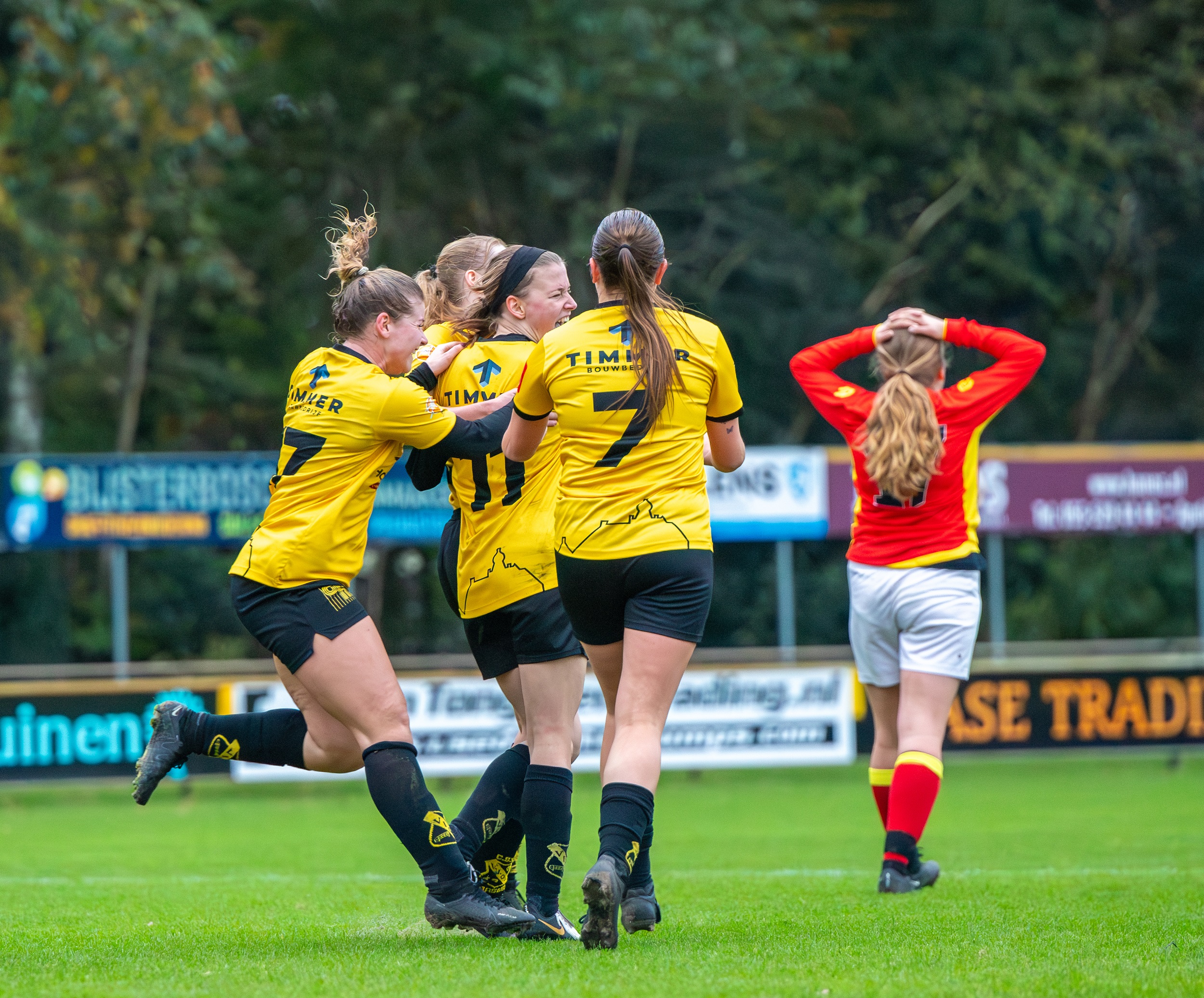 Foto: Spannend Gelijkspel voor VIOS Vrouwen in Thuiswedstrijd tegen Sporting '70 VR2
