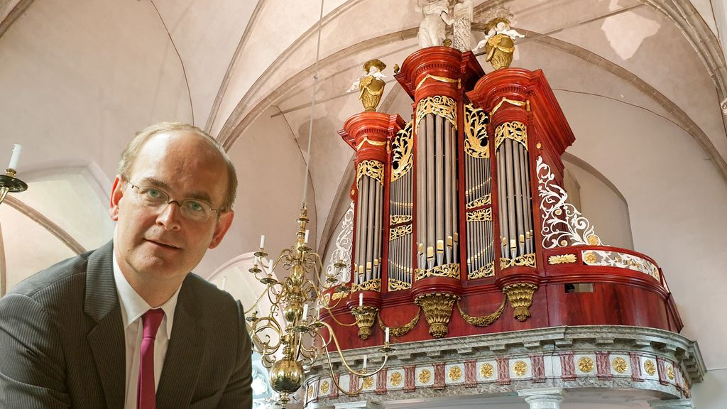 Foto: FEESTELIJK ORANJE CONCERT op  25 april in Grote Kerk van EPE
