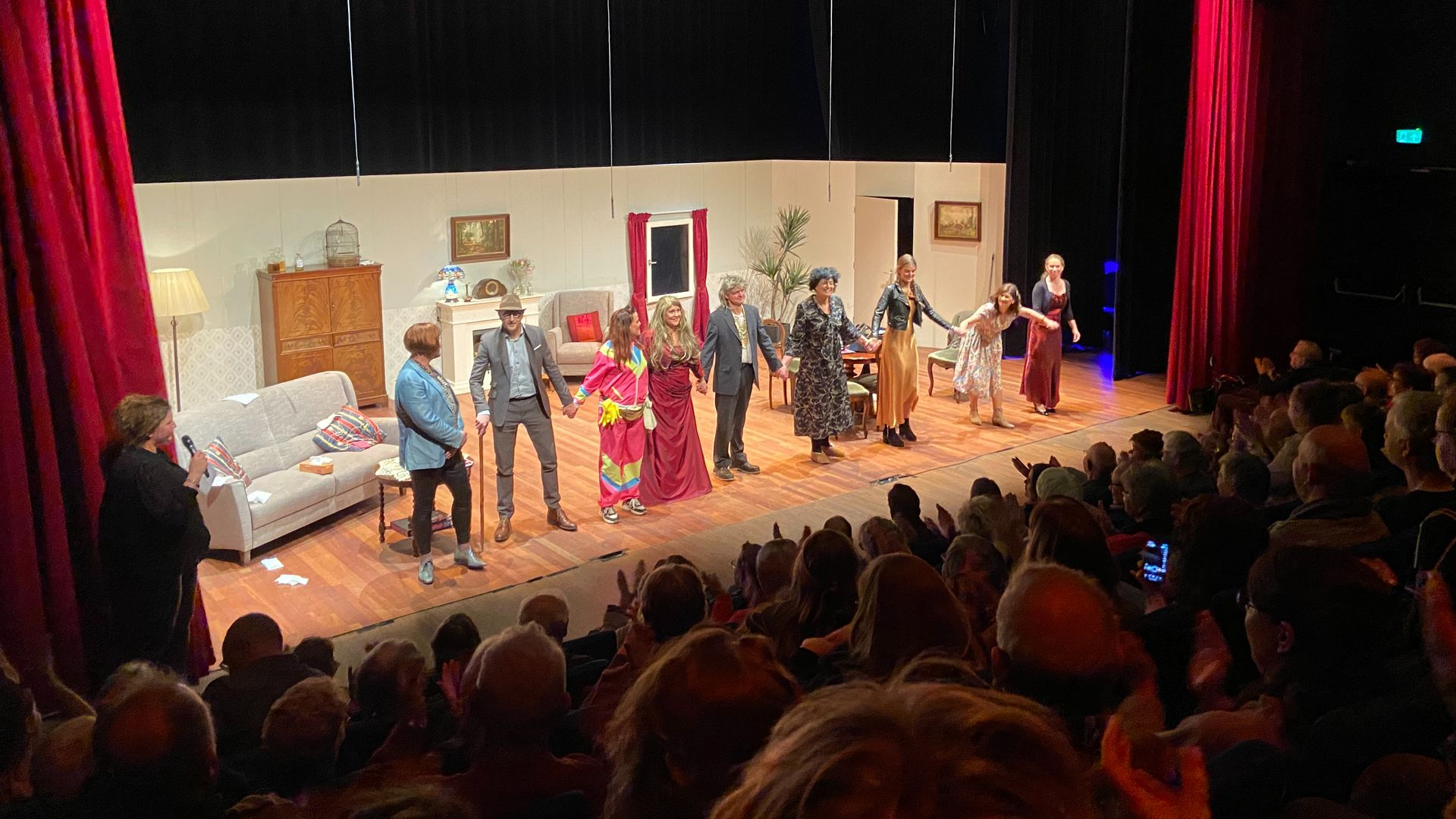 Foto: Toneelvereniging Neon in dorpshuis de Heerd