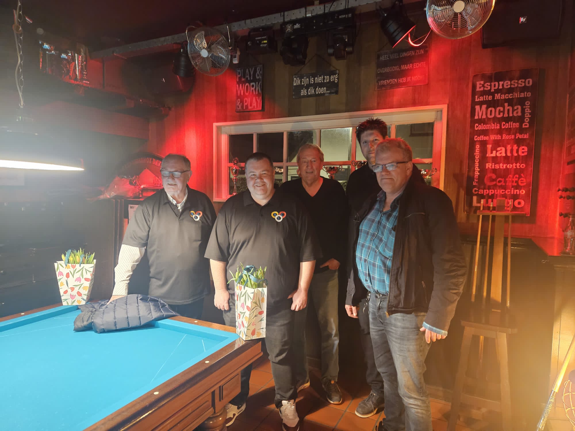 Foto: Kampioen biljarters Emst