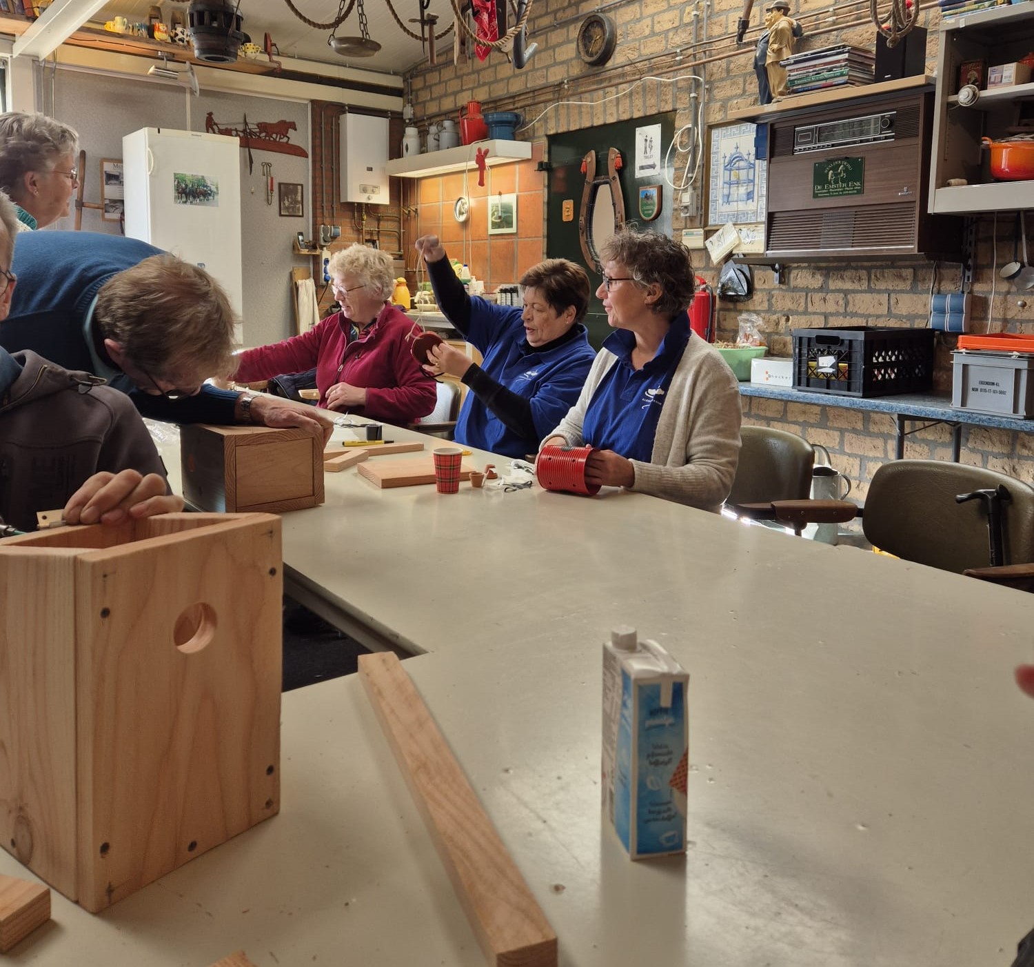 Foto: Vrijwilligers Klompenpaden Emst blijken zeer creatief