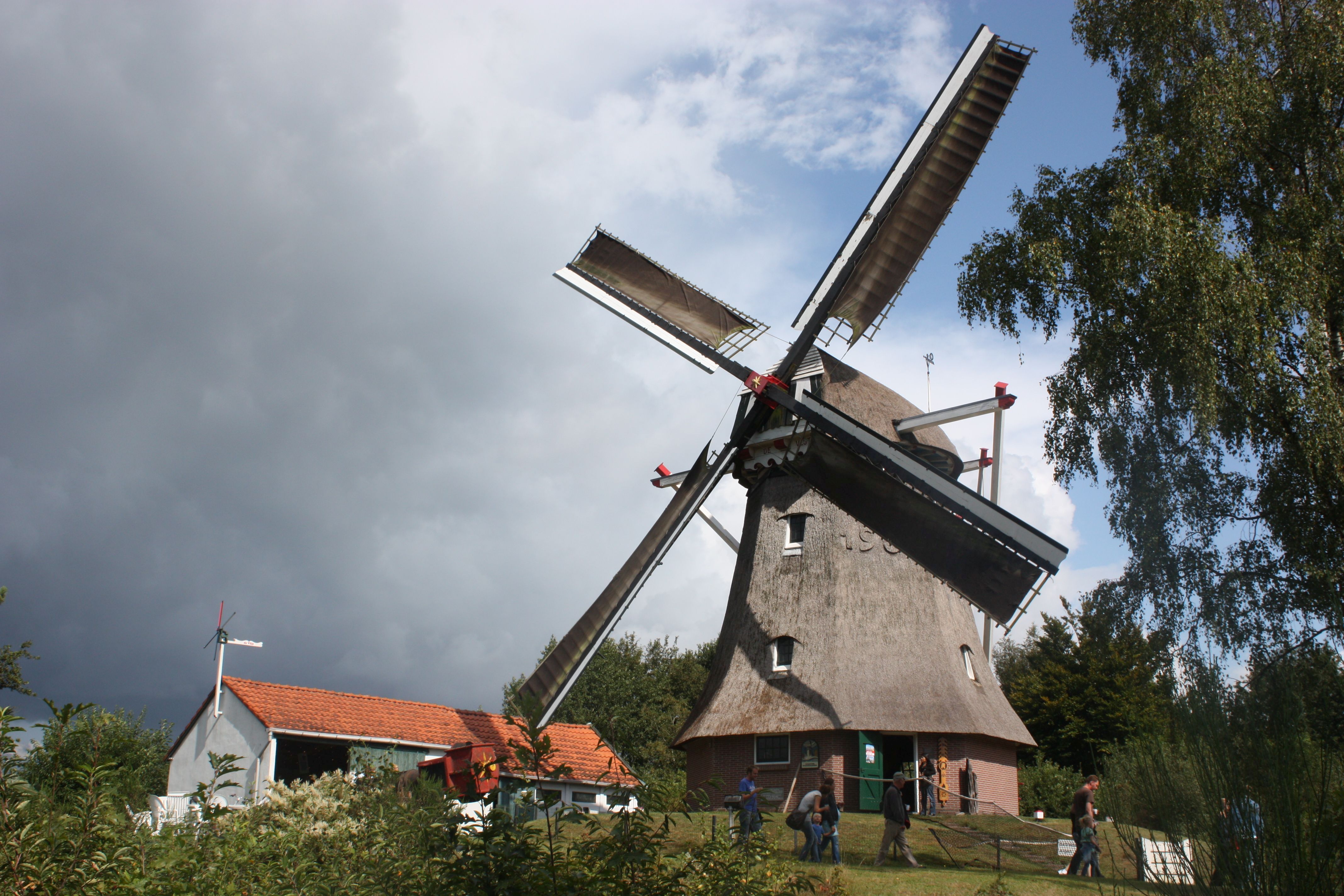 Foto: Molens in Veessen en Wapenveld hebben wind in de zeilen